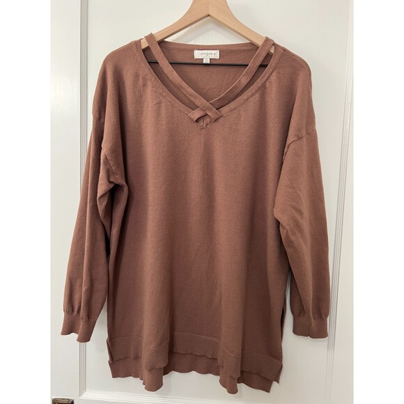 Umgee Plus Brown Long Sleeve Sweater with Criss Cross Detail Women's 1XL - Picture 1 of 8